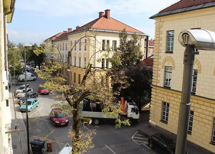 Ljubljana City Apartment Metelkova