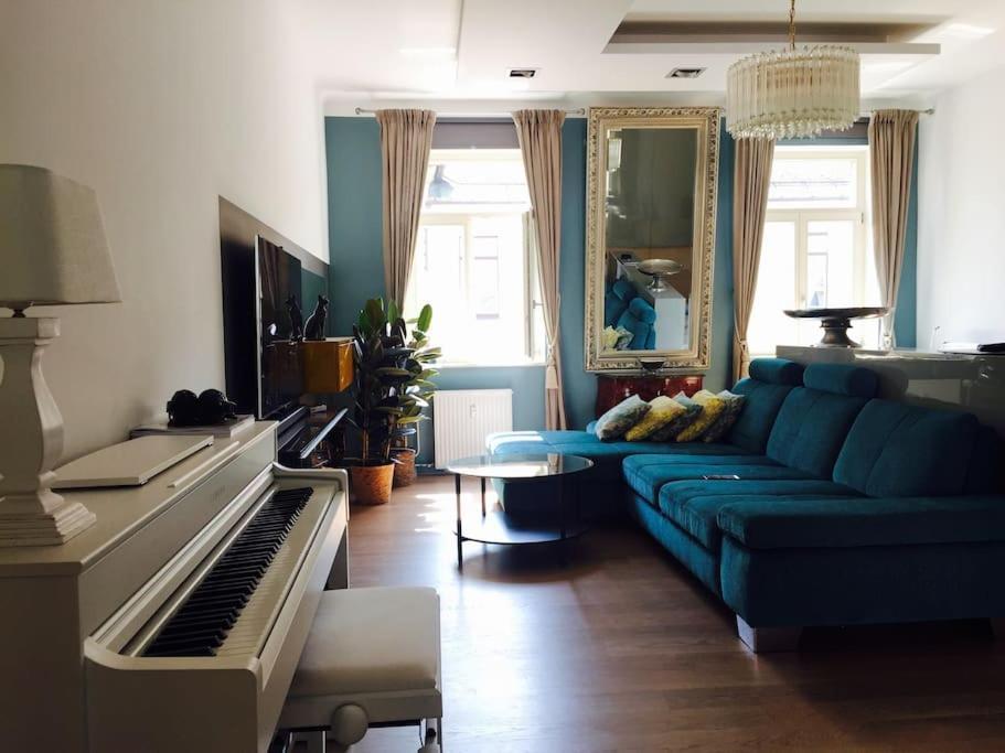 Metelkova Apartmán *